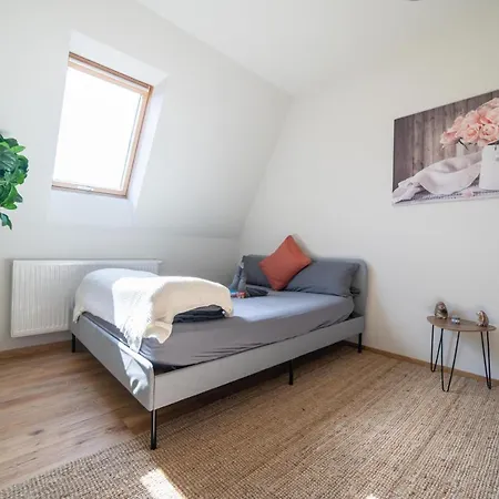 Апартаменты Fullhouse - - F45 - Smarttv - Nespresso Цвиккау