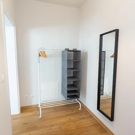 Fullhouse - - F45 - Smarttv - Nespresso