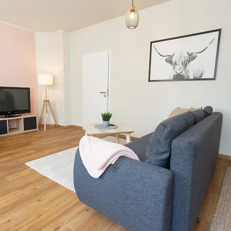 Fullhouse - - F45 - Smarttv - Nespresso