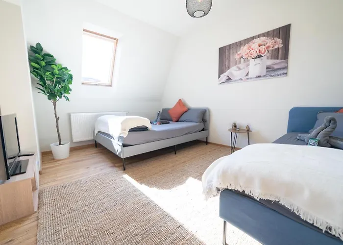 Fullhouse - - F45 - Smarttv - Nespresso